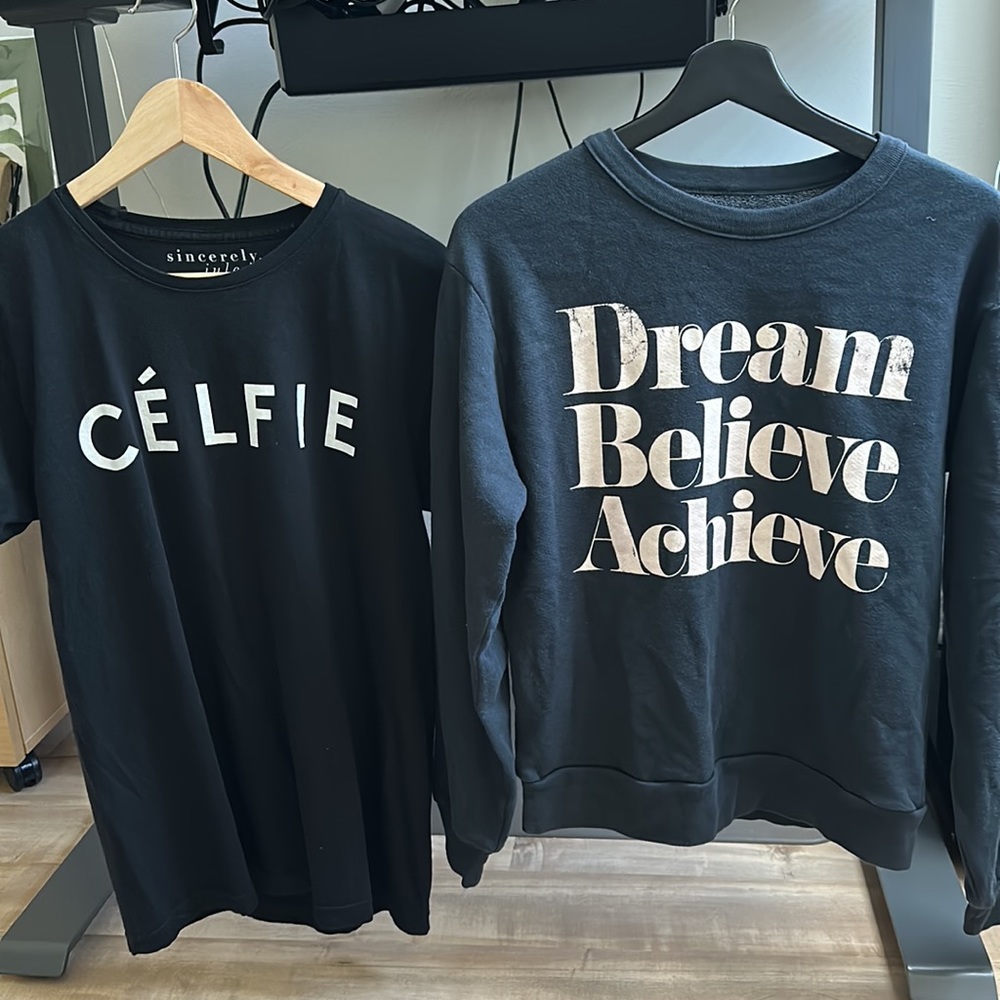Sincerely Jules Crew • Tee & Crew Sweatshirt Bundle • EUC